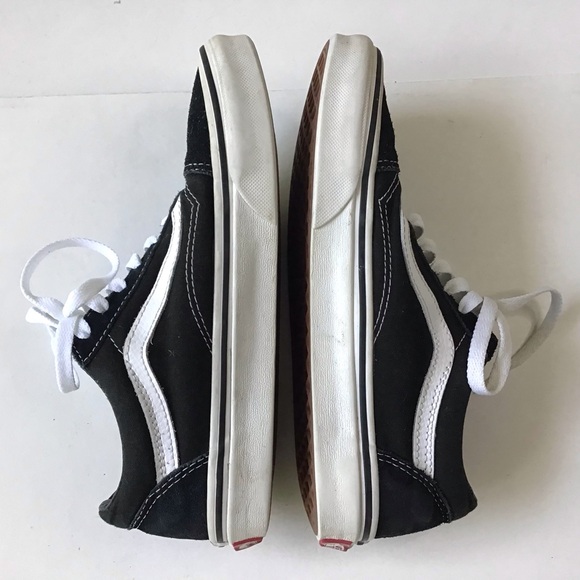 Vans Old Skool Sneakers Womens Size 6.5 / Mens Size 5 Black & White Classic - Picture 7 of 11